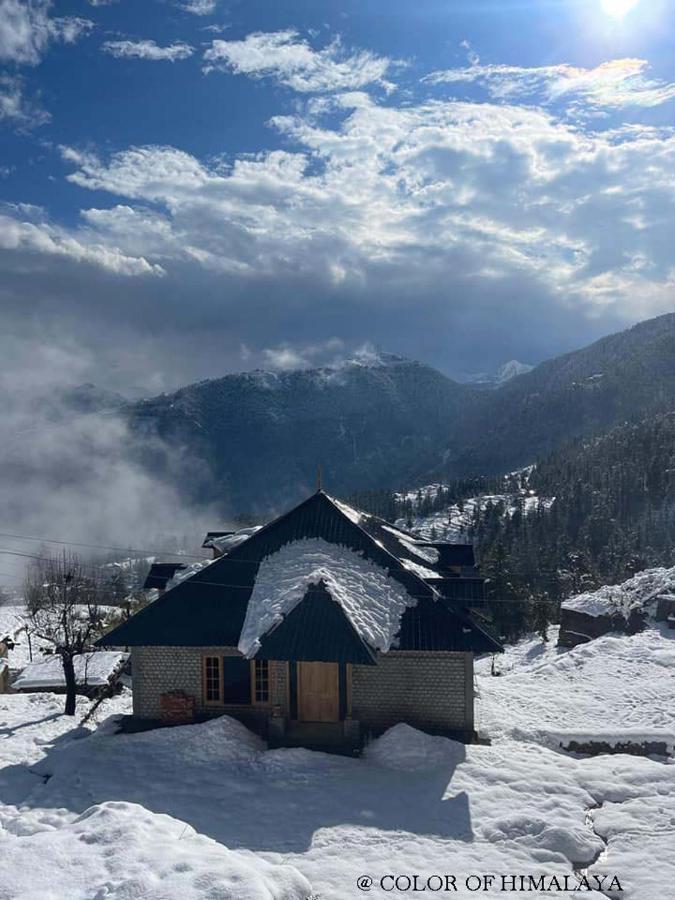 Loghouse At Khajjiar Lake Zewnętrze zdjęcie